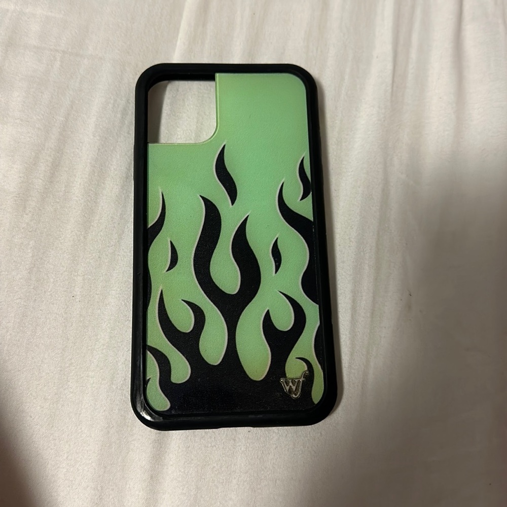 Wildflower green flame case